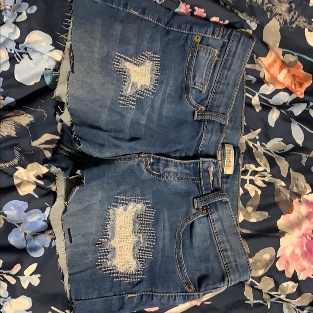 Ripped jeans
